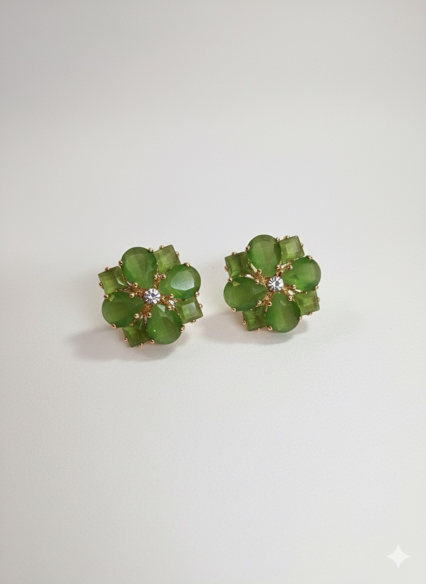Emerald Clover Blossom Stud Earring